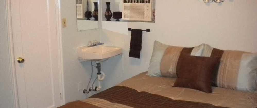 Pillow Talk Motel Wellington Extérieur photo