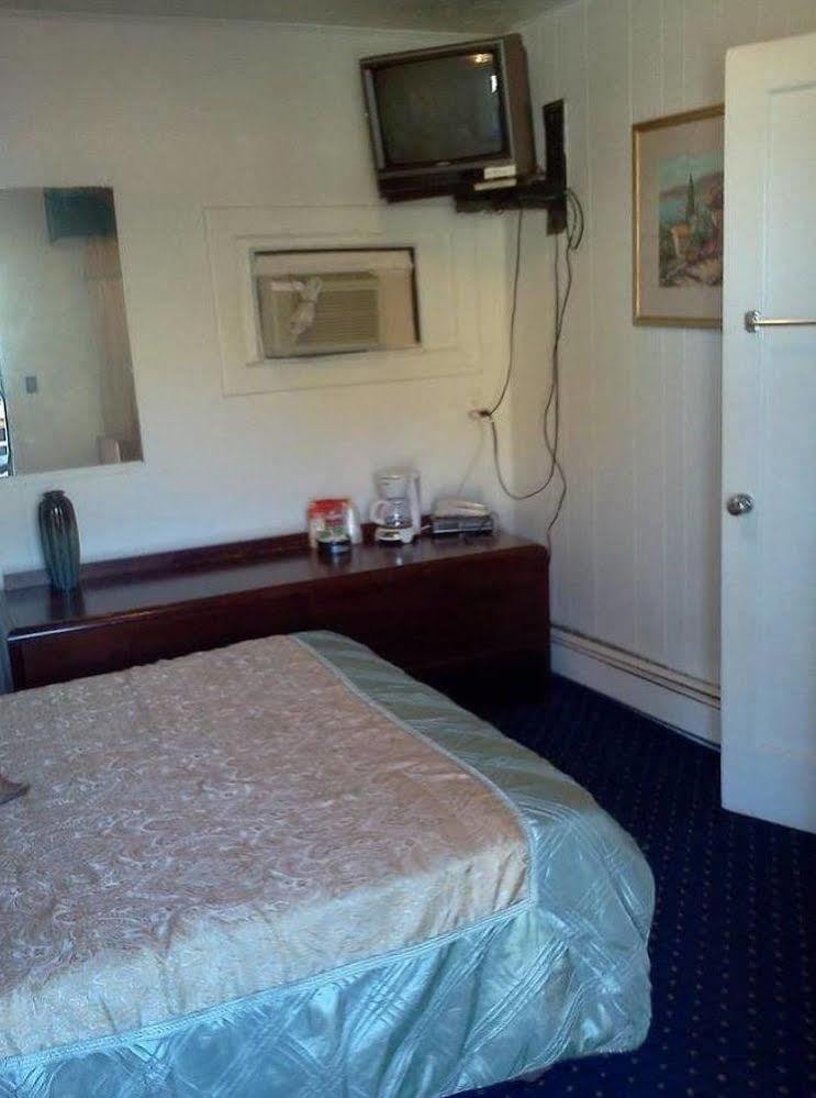 Pillow Talk Motel Wellington Extérieur photo