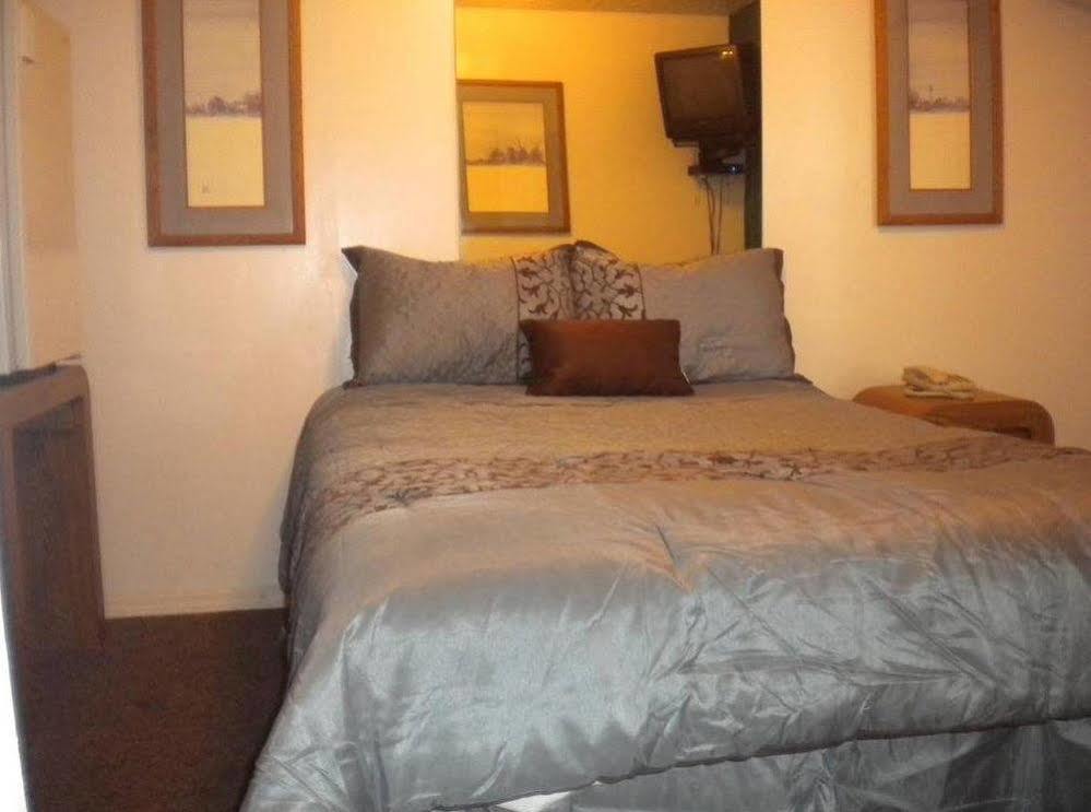 Pillow Talk Motel Wellington Extérieur photo